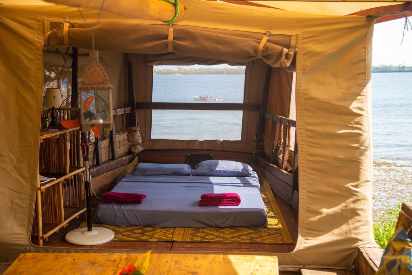 Firefly Eco Retreat Villa Shimoni Exteriör bild